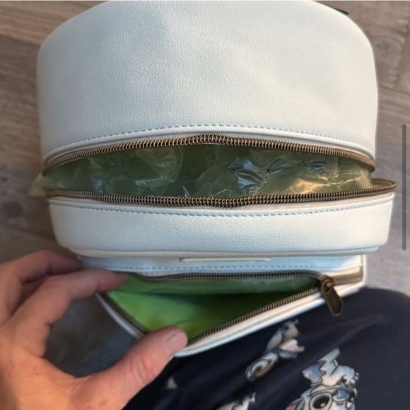 NWT - Disney Loungefly Stitch and Angel mini backpack - Picture 7 of 9
